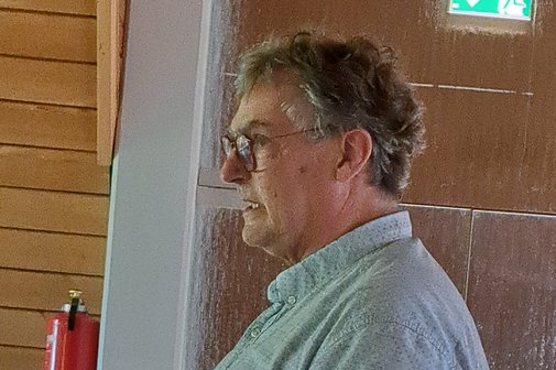 Der Redner während des Vortrags