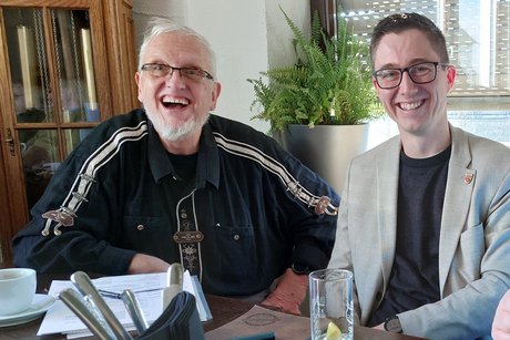 Rudy Schall-Osper mit dem Bürgermeister aus Bingen Marco Potas