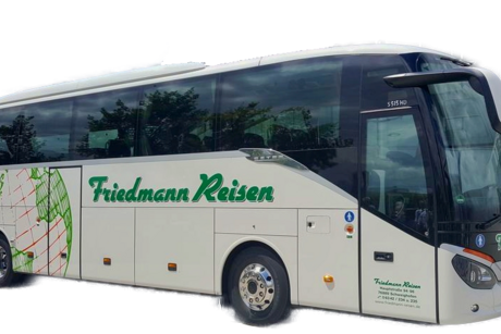 Reisebus der Firma Friedmann