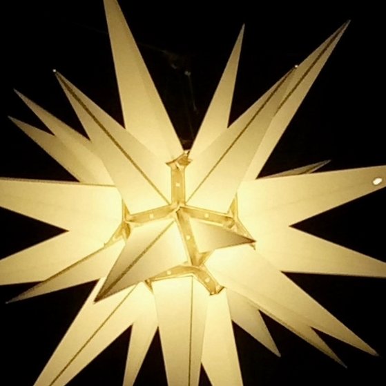 Herzliche Einladung zur Weihnachtsfeier... Einstimmung zur Adventszeit