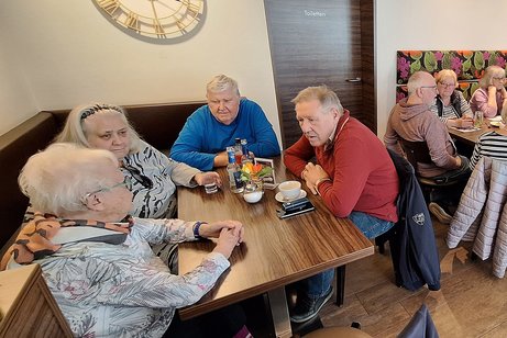 VdK-Treffen bei Kaffee und Kuchen