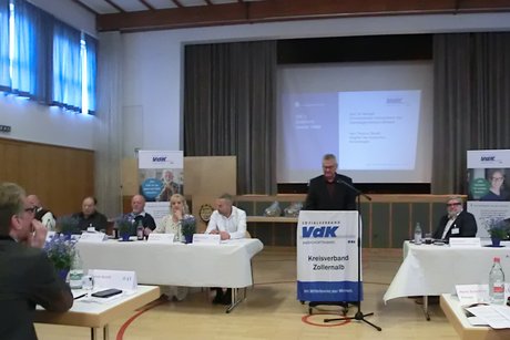 OB-Stellvertreter Uli Metzger bei seinem Grußwort.