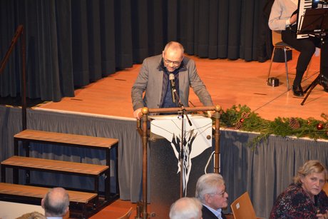 Pfarrer Noppenberger spricht