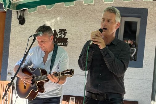 Chris Brandon, Gitarre Jens Bohm&uuml;ller