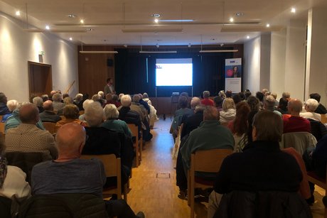 Fachvortrag Versammlung im Gemeindehaus Bad Herrenalb