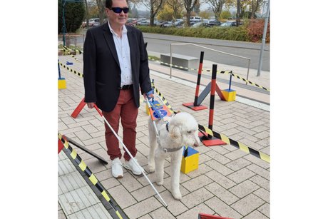 Blindenf&uuml;hrhund