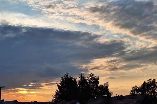 Ein interessantes Abend-Wolkengebilde
