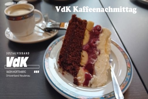 Bild zeigt ein Kaffeegedeck mit Torte