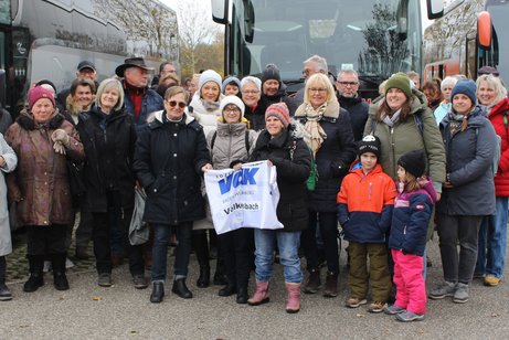 VdK Mitglieder und Gäste in Rust zum Besuch des Europa Parks