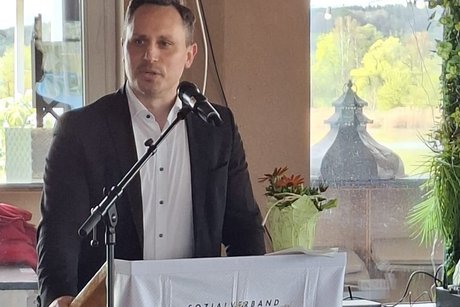 B&uuml;rgermeister Philip Schwaiger bei der Entlastung der Vorstandschaft