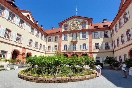 Tagesausflug zur Insel Mainau, Schloss