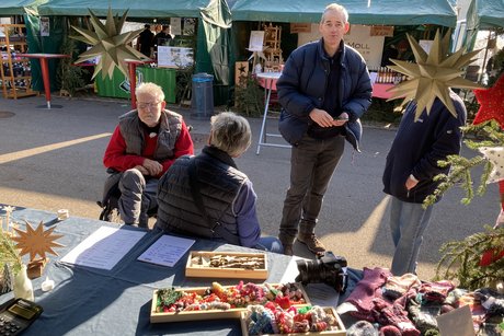 Unser Vorstand Manfred besucht den Stand nach Fertigstellung