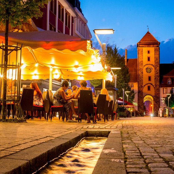 (&copy;WIR VS GmbH) Abendstimmung-Obere Stra&szlig;e