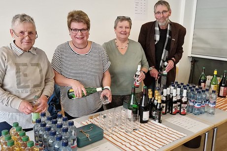 Martina Stirl, Simone Straub, Sabine Ossmann und Rolf Mertz (v.l.)