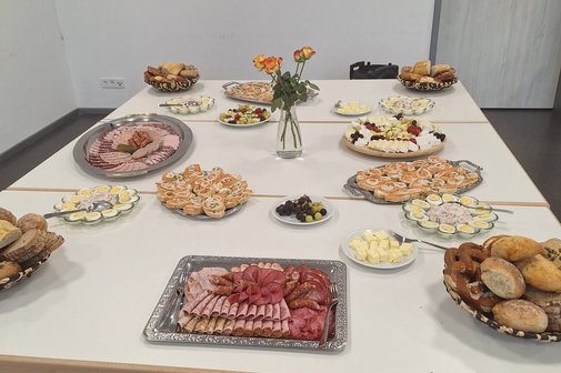 Fr&uuml;hst&uuml;ck