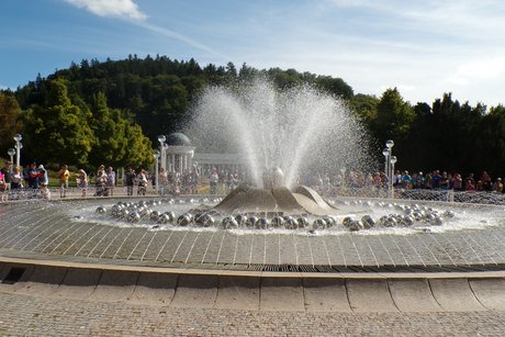 Die singenden Fontänen