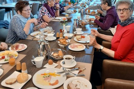 Frühstückstisch