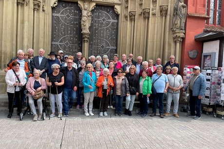 Gruppenfoto am Marktplatz