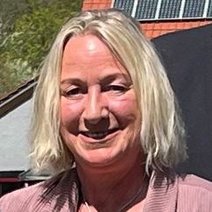 Sabine H&ouml;lzer