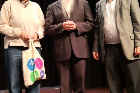 Winter-/Adventsfeier 2025 - Annette Kusche, Pater Liebscher, Hubert Kusche (von links nach rechts)