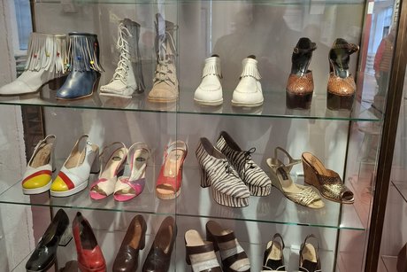 Impression Schuhe im Deutschen Schuhmuseum in Hauenstein