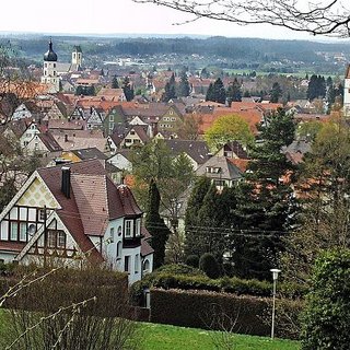 Stadtansicht von Mengen, vom Missionsberg aus aufgenommen.