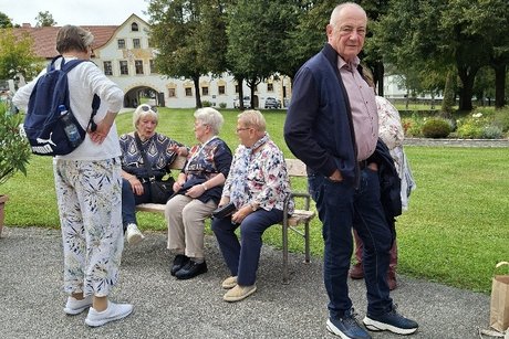 VdK'ler in der Anlage vom Kloster Stams