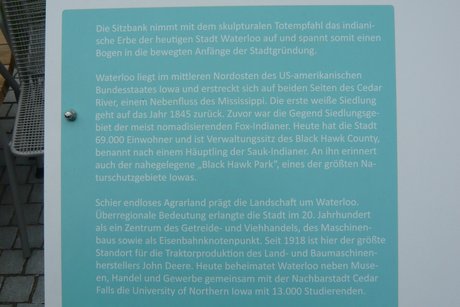 Erl&auml;uterungen zum geschnitzten Pfahl