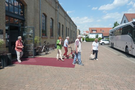 Nach dem Besuch im Museum Nach dem Besuch im Museum