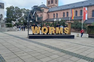 Worms