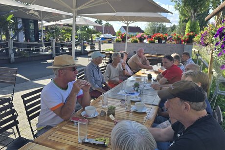 gemütliches Beisammensein Gemütliches Beisammensein im Seeräuber Insel Reichenau