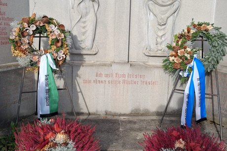 Kranz in Albershausen OV Uhingen, Verwaltung Albershausen