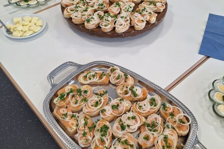 Fr&uuml;hst&uuml;ck