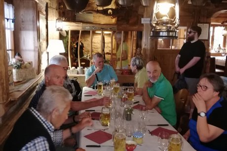 Beim Mittagessen