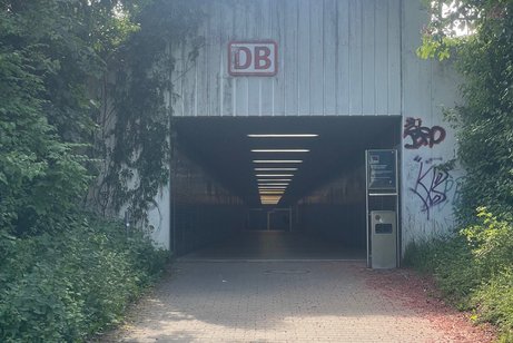 Weg zum Zug oder Sackgasse