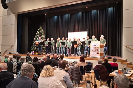 Winter-/Adventsfeier 2025 - O'Greenwood (irischer M&auml;nnerchor aus Obrigheim)