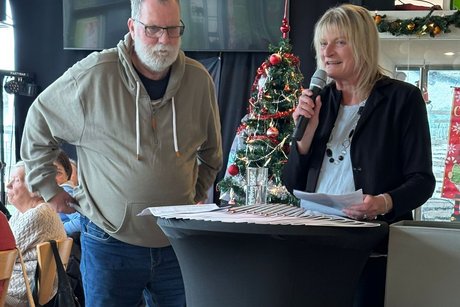 Ortsvorsitzender Gerd Ahrendt und Kreisvorsitzende Claudia Santus.