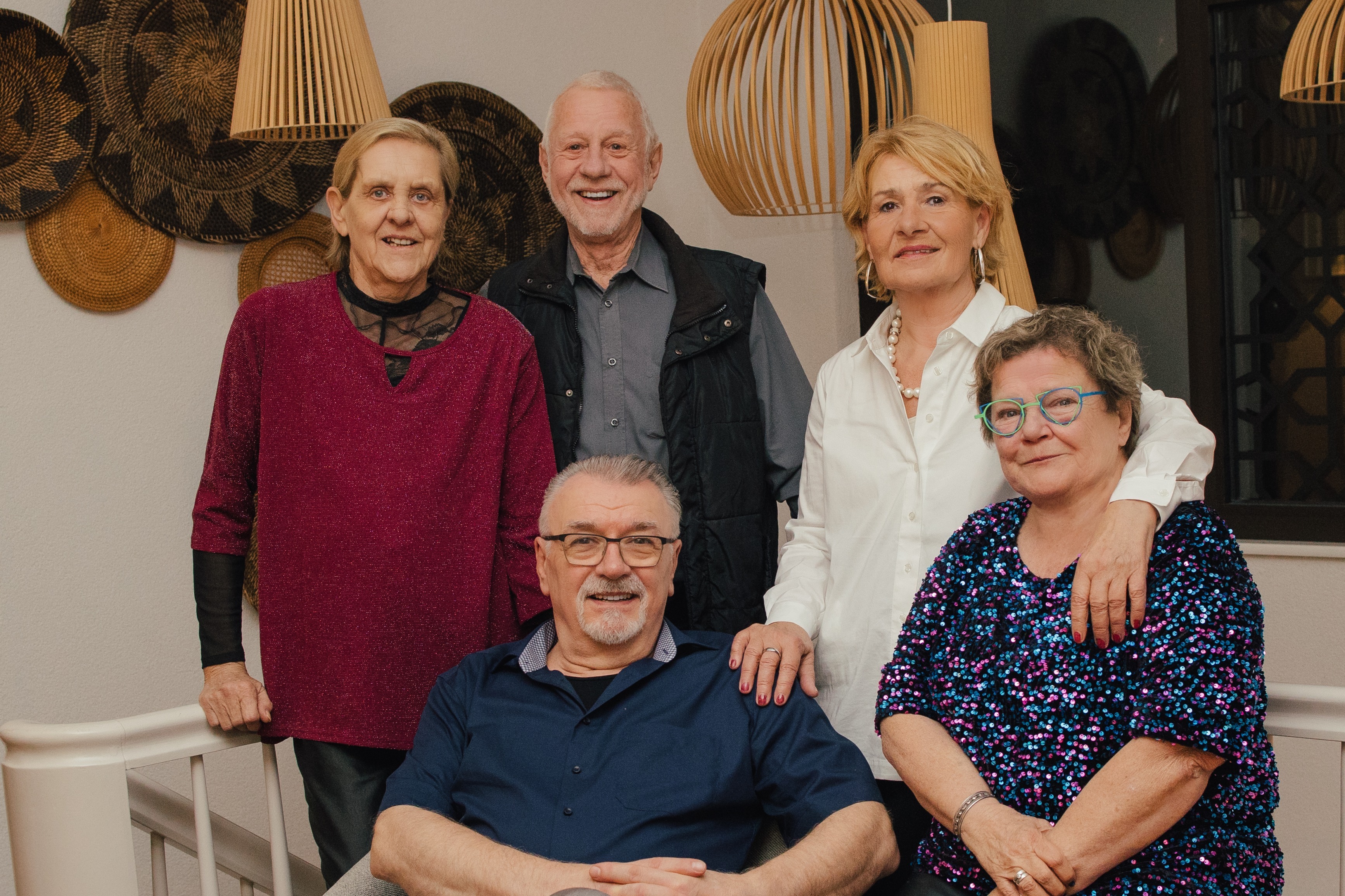 von Rechts - Heidi Wei&szlig; 1. Vorsitzende - Irene Marquardt Frauenbeauftragte - Detlev Bauch Kassenwart - Ilse Bauch Beisitzende - unten Mitte - Walter Varga Schriftf&uuml;hrer