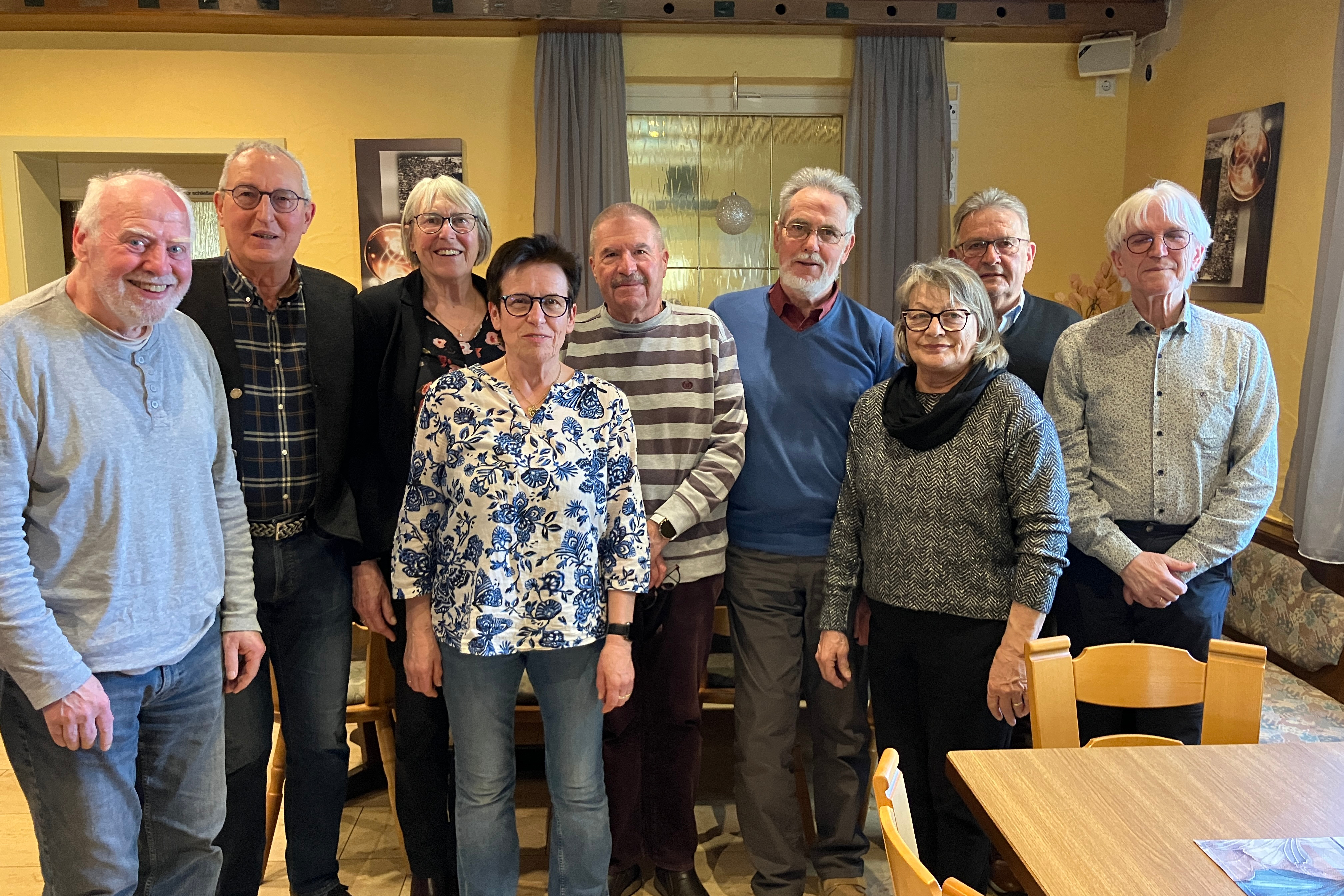 von links Rainer Schieber, Alois u Rosi Willburger, Gaby L&ouml;ffler, Wolfgang Schmitt, Dieter Bosch, Cilly Behaghel, Bruno Dreher, Gaby M&uuml;ller fehlt