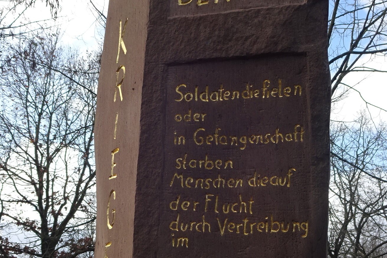 Inschrift d.Mahnmals Leuchtturm