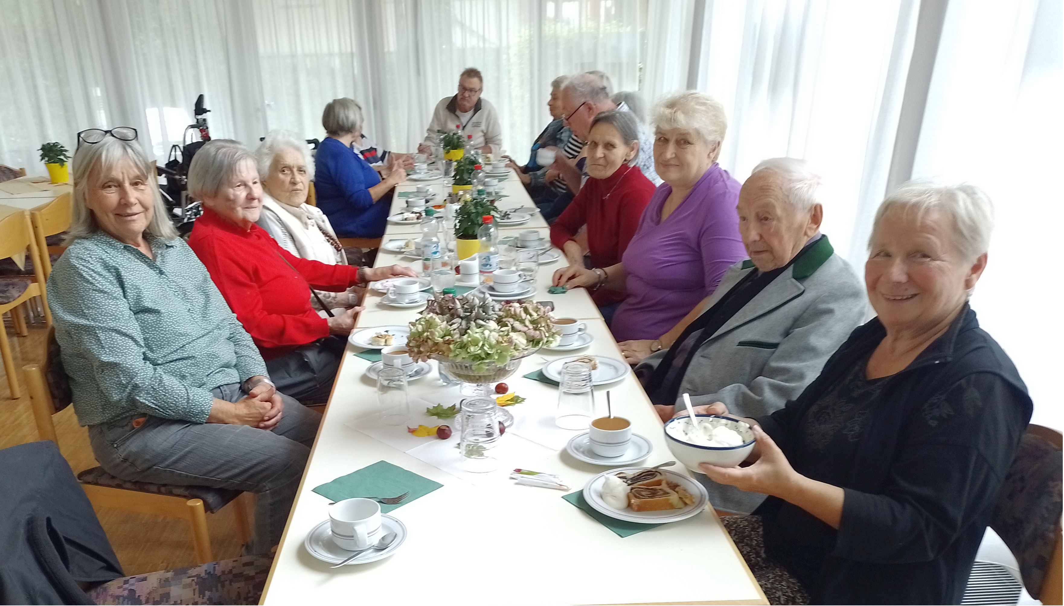 VdK-Cafe mit Kaffee-Kuchen am 22.10. in der AMW