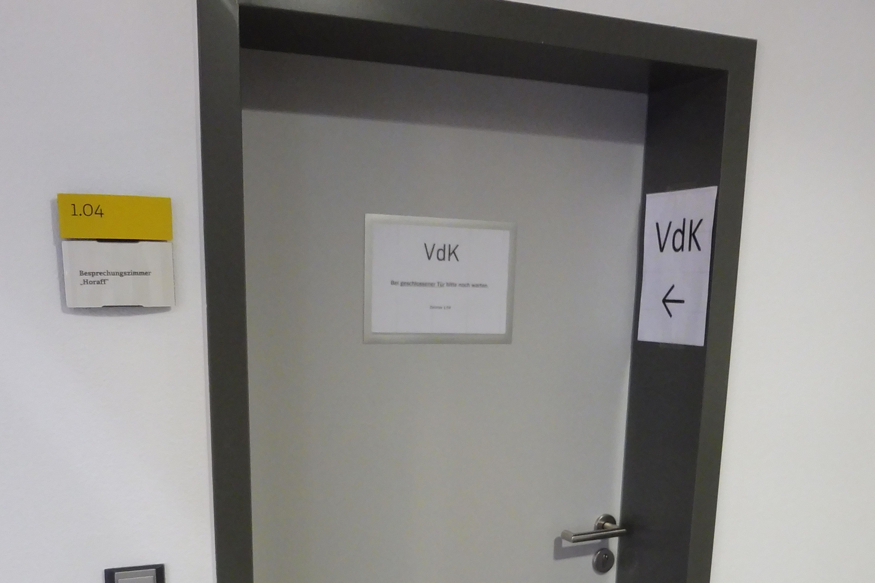 Raum 104