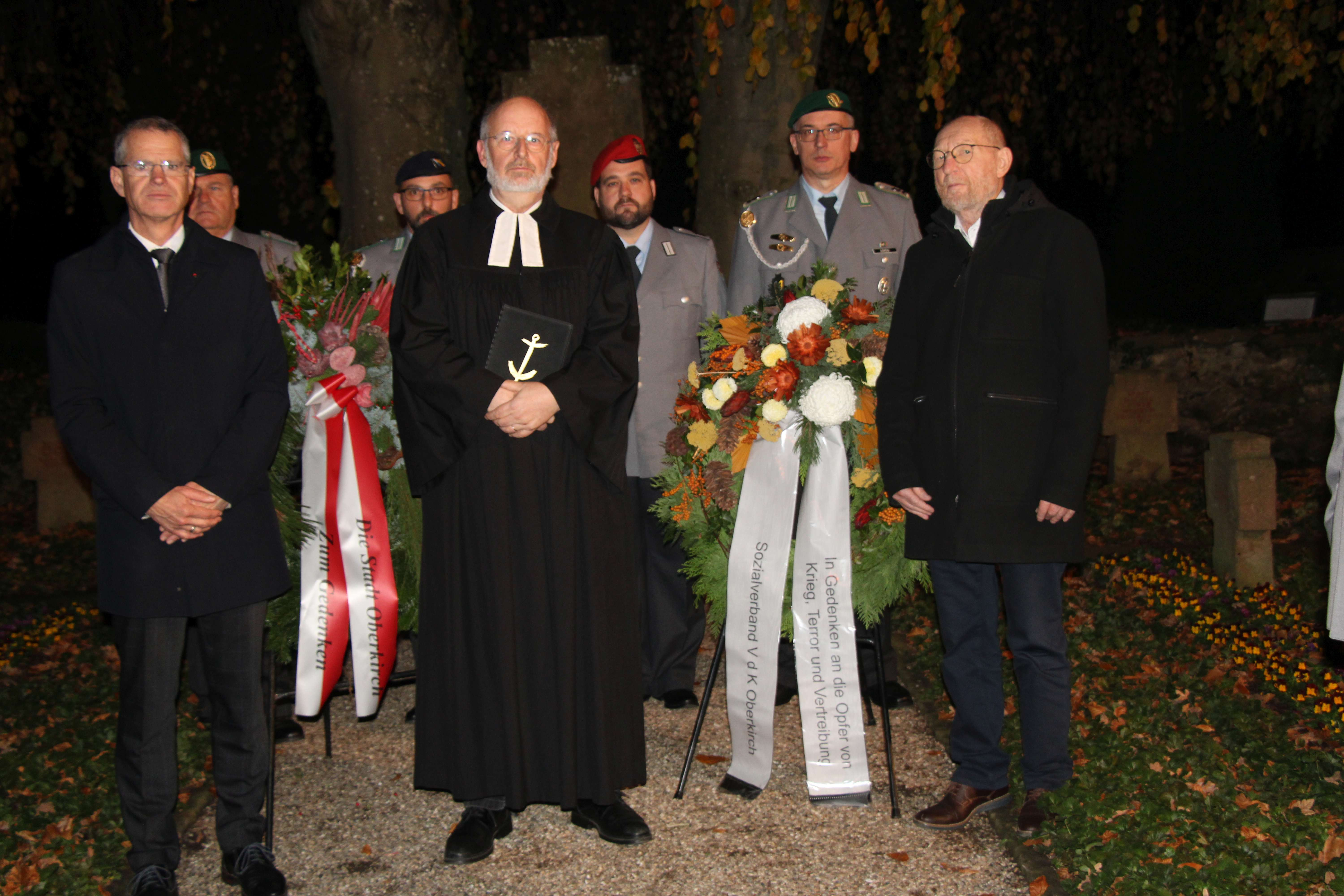 Gedenkfeier zum Volkstrausertag