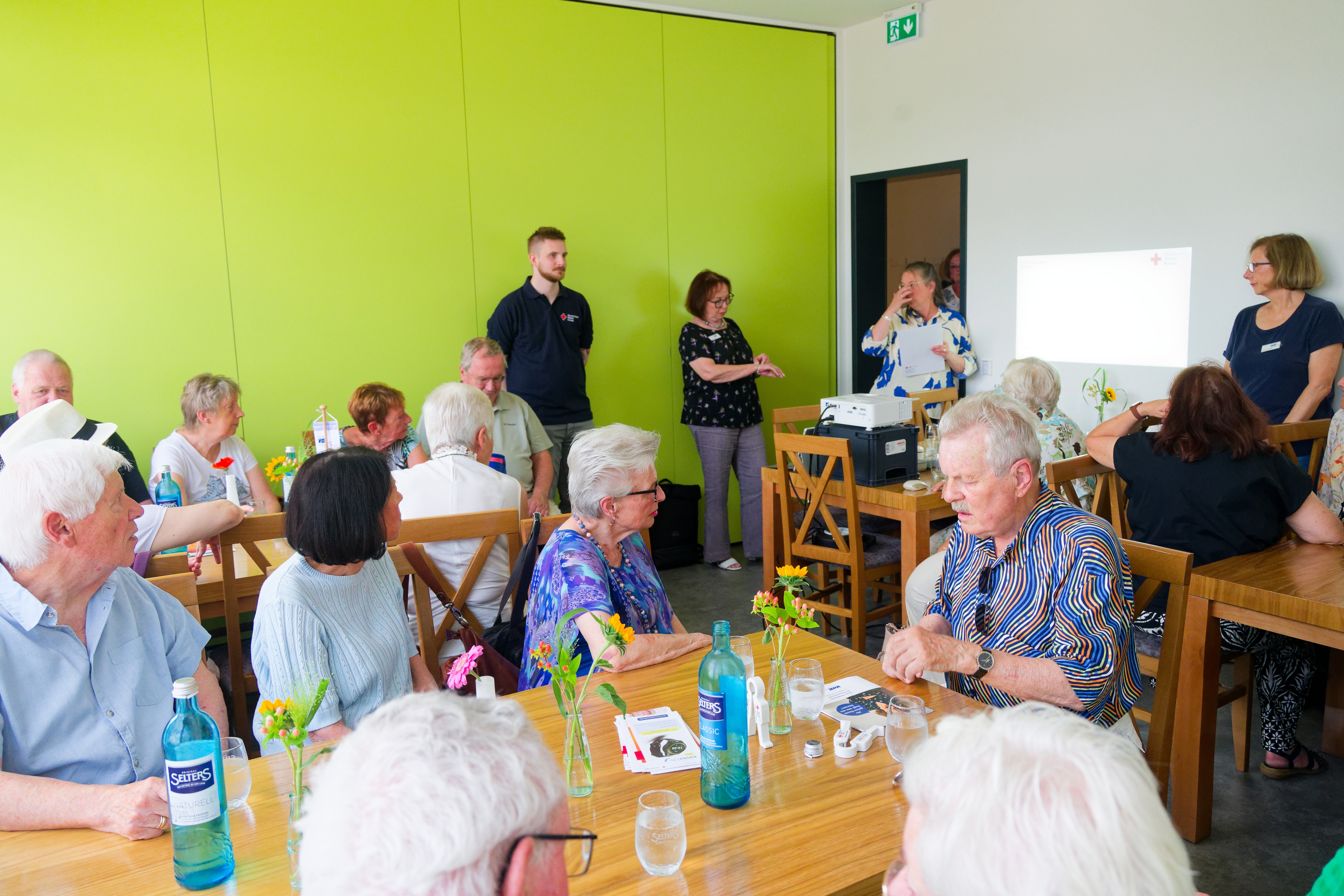 Vortrag zum Hausnotruf beim Sommerfest 2025