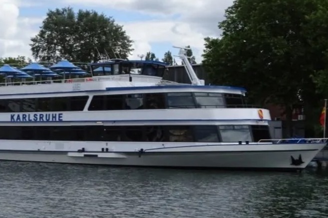 Schiff der Flotte MS Karlsruhe