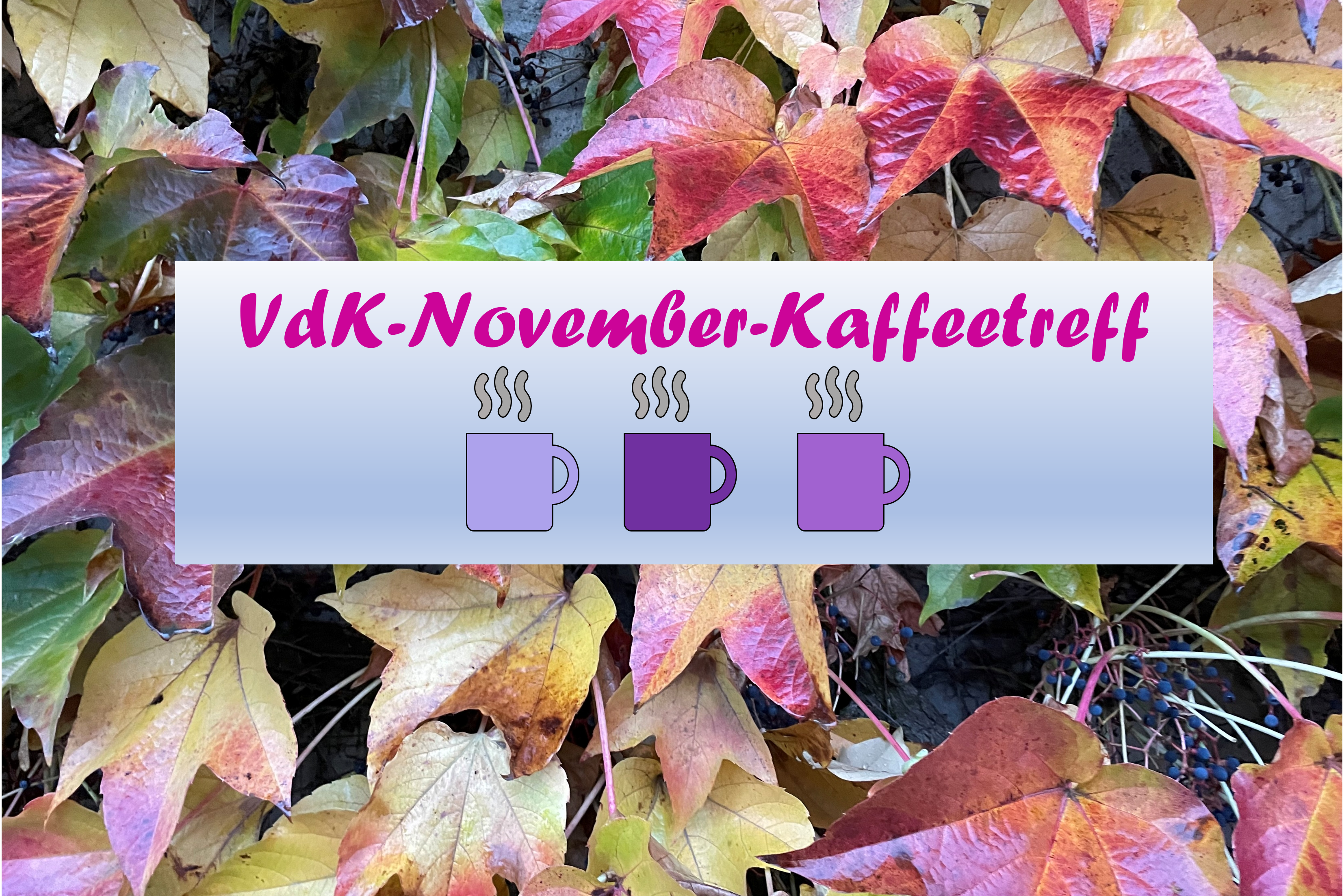 Herbstlaub mit Kaffeetasse Herbstlaub mit Kaffeetasse