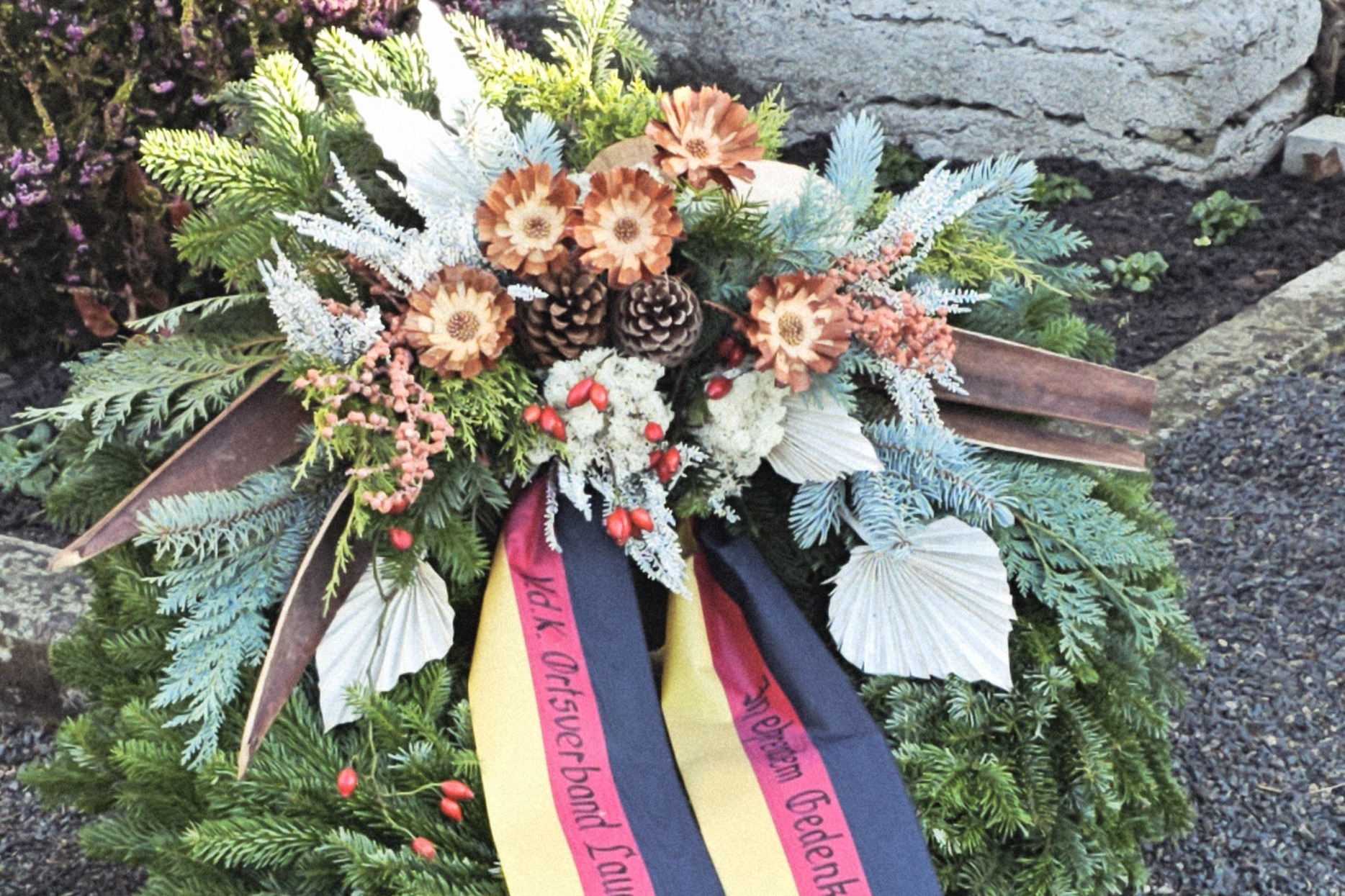 Kranzniederlegung am Kriegerdenkmal