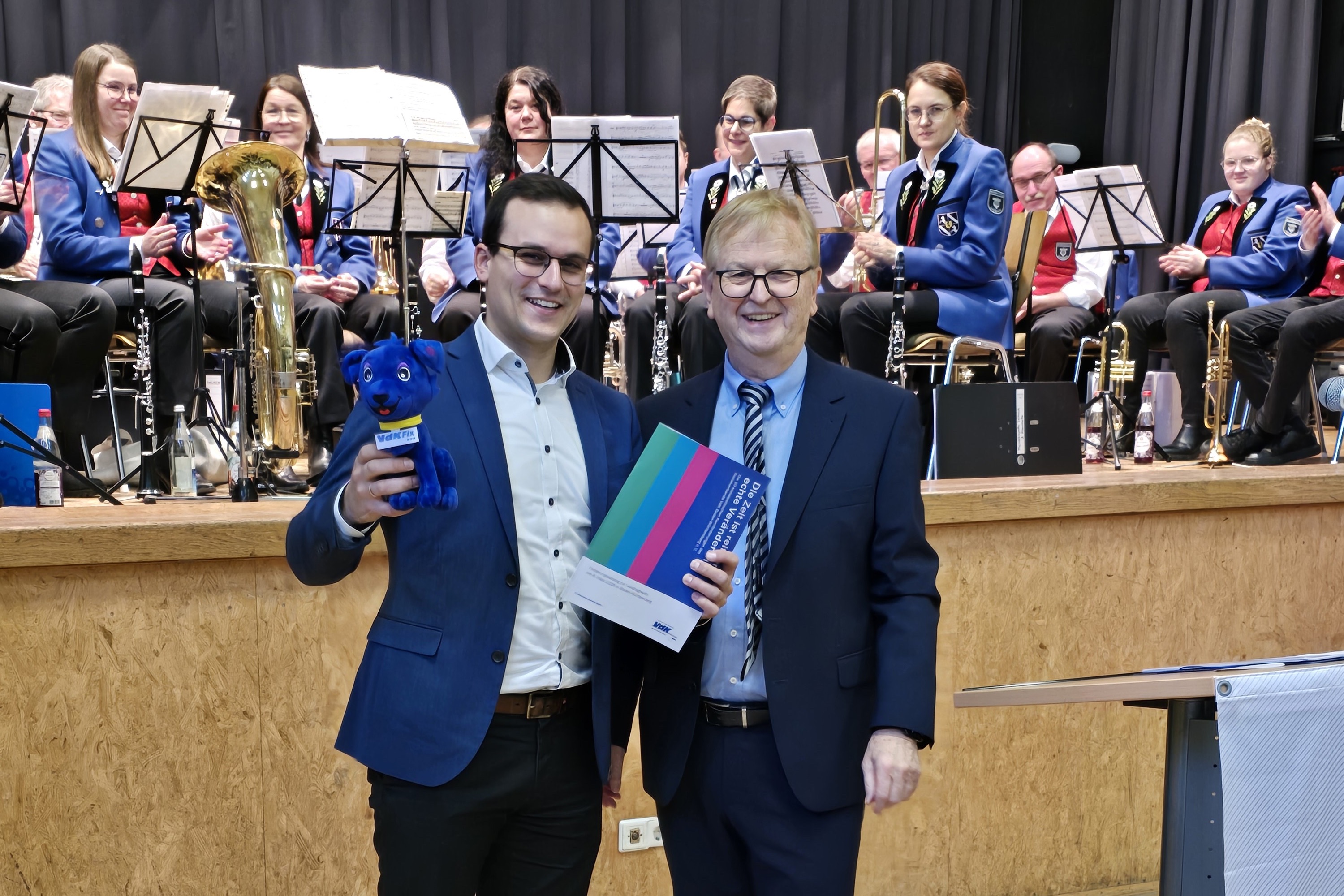 Übergabe VdK Forderungskatalog Übergabe VdK Forderungskatalog