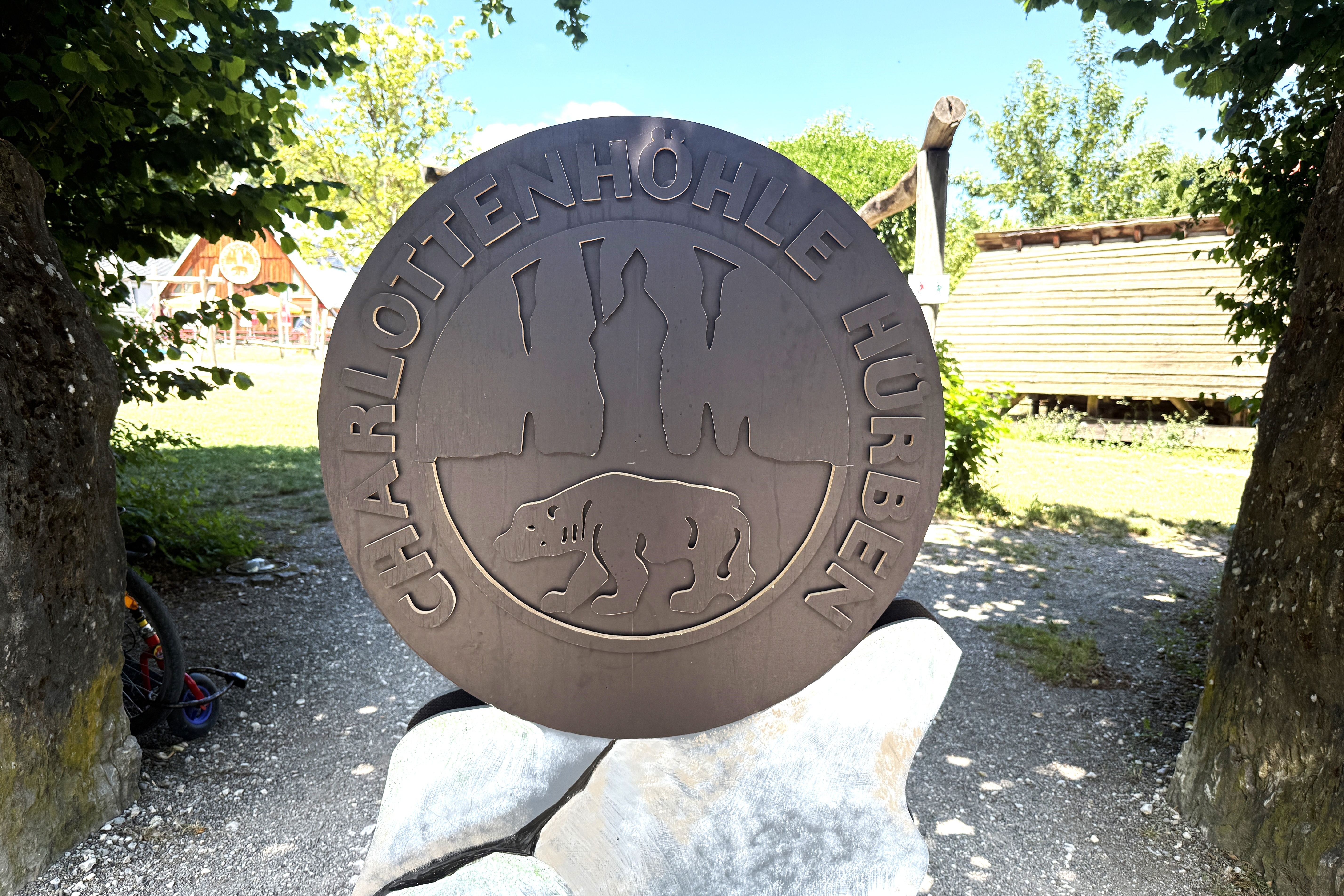 Nachmittag im H&ouml;hlenhaus