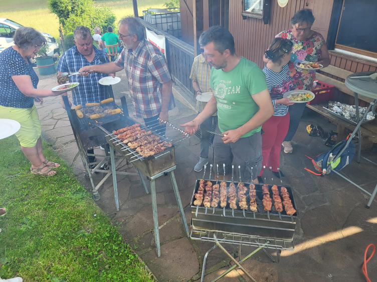 Grillmeister am Werk